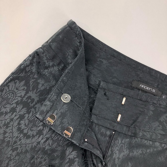 Arden B. Damask Pattern Black Flare Pants - Picture 6 of 7